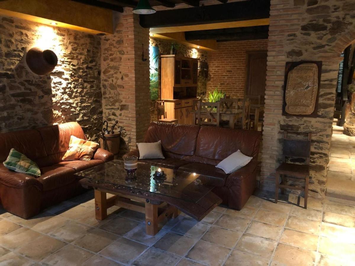 فيلا Casa Rural La Moraquintana Santibanez el Bajo المظهر الخارجي الصورة